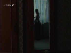 Anna Maria Muhe in Sieh Zu, Dass Du Land Gewinnst