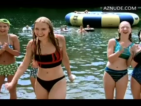 Dominique Swain in Happy Campers