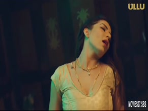Maahi Khan in Sursuri Li