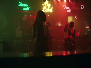 Bella Dayne in Tatort
