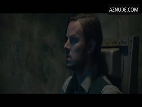 Elisabeth Hower in Escape Room