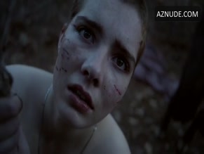 Elise Eberle in Salem