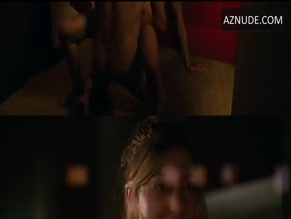 Elizabeth Anweis in Hung