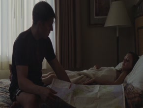 Ella Purnell in Wildlike