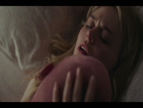 Emily Alyn Lind in Gossip Girl