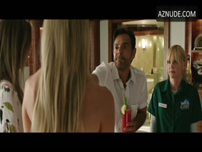Emily Maddison in Overboard