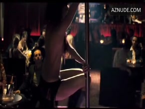 Emma Leportier in Scorpion