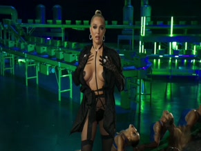 Erika Girardi in Savage X Fenty Show