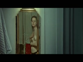 Esme Creed-miles in Jamie