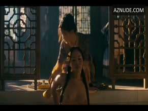 Esther Low in Marco Polo