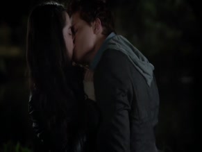 Vanessa Marano in Switched At Birth