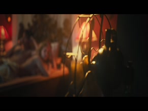 Farah Zeynep Abdullah in Bihter