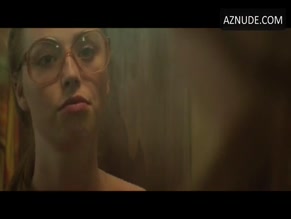 Freya Mavor in The Lady In The Car With Glasses And A Gun