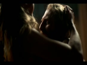Frida Gustavsson in Vikings: Valhalla