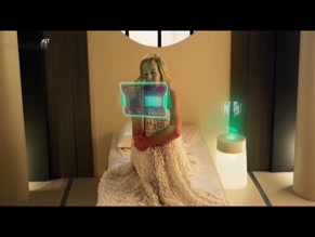 Gigi Edgley in Hashtag