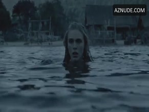 Gaia Weiss in Vikings