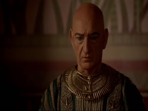 Kylie Bunbury in Tut