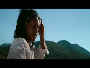 Gideon Adlon in Sick