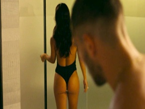 Giullia Buscacio in Rulers Of Fortune