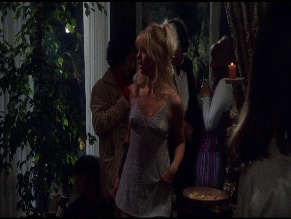 Goldie Hawn in Shampoo