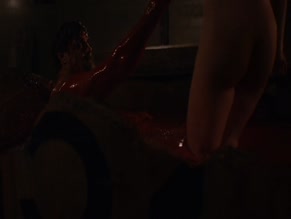 Gia Crovatin in Van Helsing