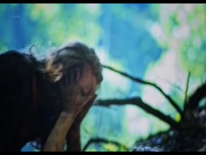 Julia Batelaan in Molly