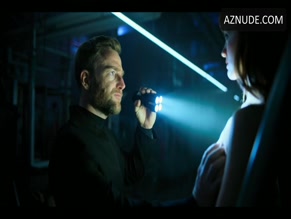 Hannah Rose May in Altered Carbon