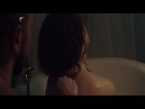 Clara Eon in Alter Ego