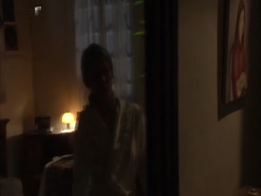 Gaelle Bona in Camus