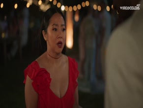 Stephanie Hsu in Laid