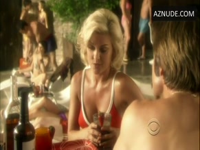 Heidi Marnhout in Swingtown