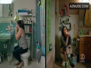 Ilana Glazer in Broad City