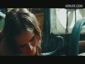 Isabel Lucas in Transformers: Revenge Of The Fallen