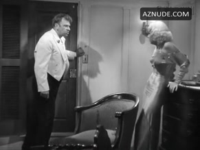 Jean Harlow in China Seas