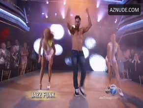 Jenna Johnson in Dancing With The Stars