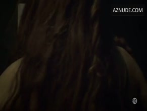 Jenna Thiam in The Returned