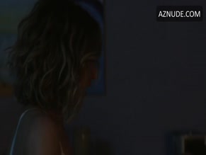 Jennifer Landon in Animal Kingdom