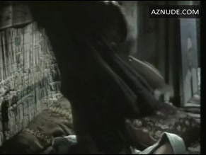 Jess Walton in Monkeys In The Attic