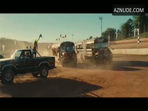 Julianne Hough in Footloose