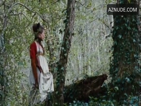 Keisha Castle-hughes in A Heavenly Vintage