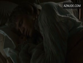 Keisha Castle-hughes in A Heavenly Vintage
