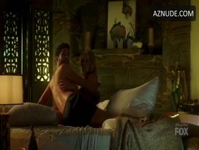 Kelly Dowdle in Lucifer