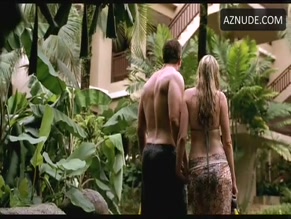 Lara Cox in The Marine 2