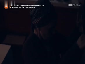 Natasha Dupeyron in Aqui En La Tierra