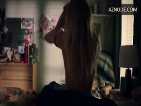 Lia Marie Johnson in T@agged