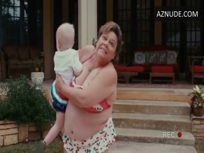 Lidia Porto in Scary Movie