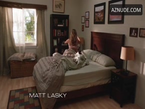 Lili Simmons in Hawaii Five-0
