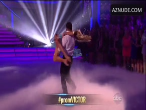 Lindsay Arnold in Dancing With The Stars