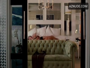 Lindsay Sloane in Entourage