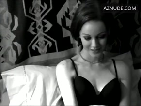 Lindy Booth in Fairytales And Pornography